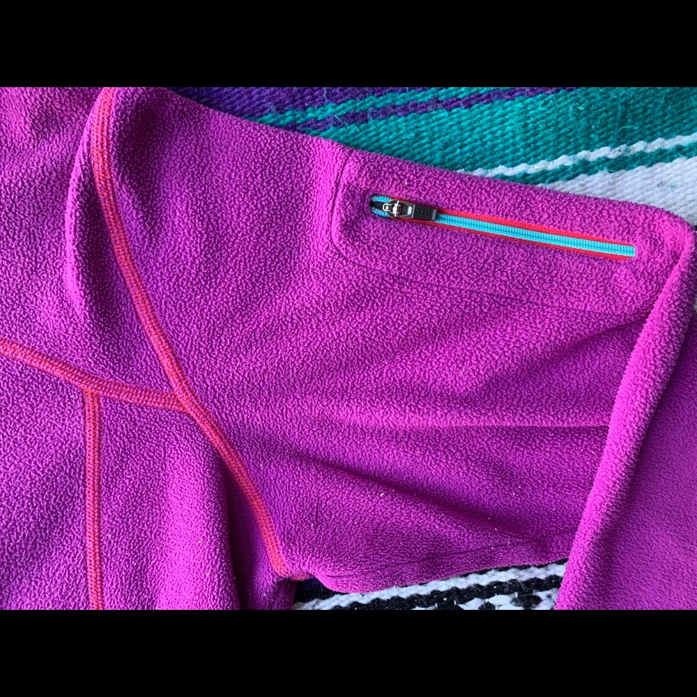 Eddie Bauer Fleece Zip Up - Picture 4 of 7